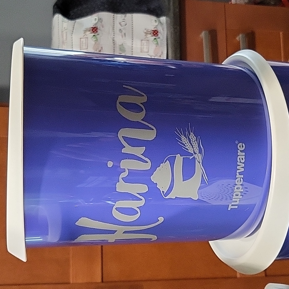 Tupperware Pantry Set - Picture 7 of 12